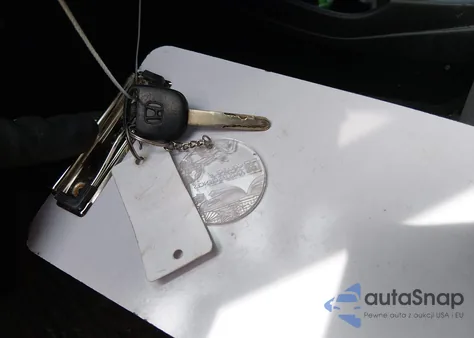 2009 Honda Fit z USA, uszkodzony, nr VIN JHMGE88249S025990